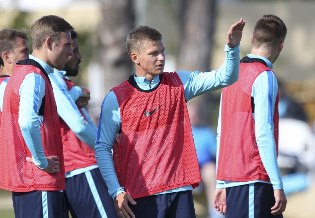 «Газпром»-тренировочный сбор в Фару: 30 января, утренняя тренировка