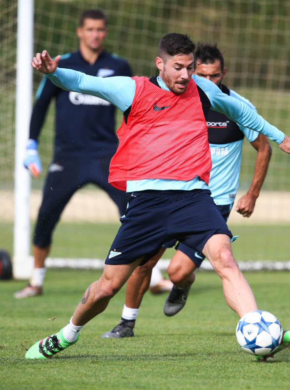 «Газпром»-тренировочные сборы в Фару: 3 февраля, утренняя тренировка