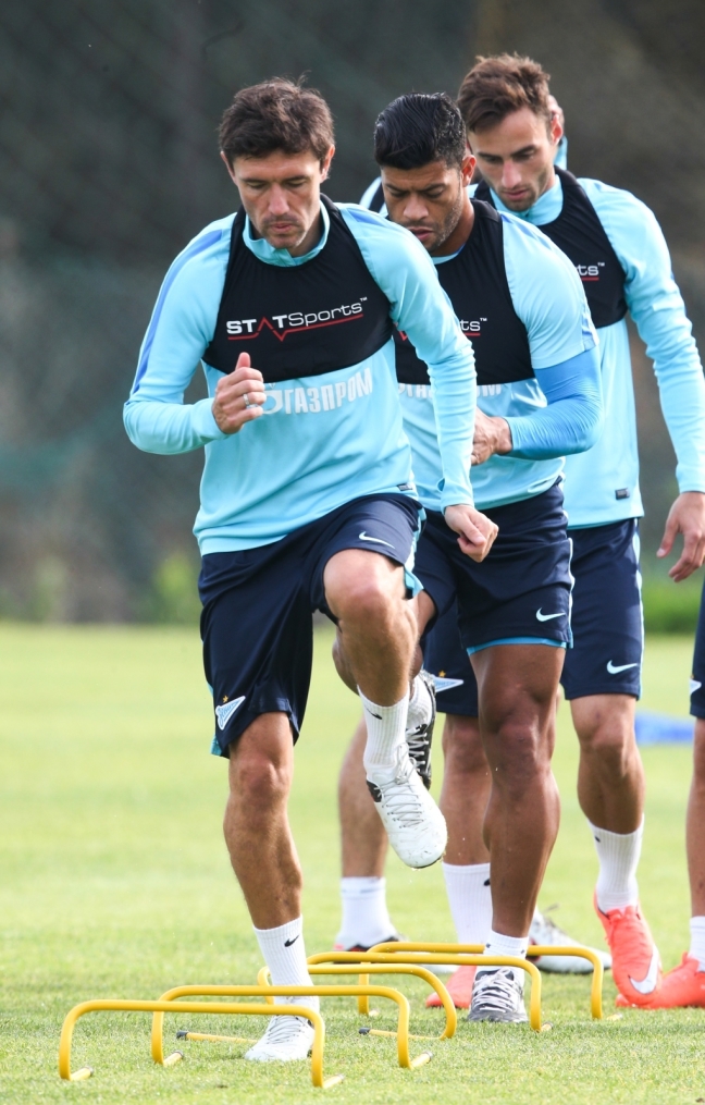 «Газпром»-тренировочные сборы в Фару: 3 февраля, утренняя тренировка