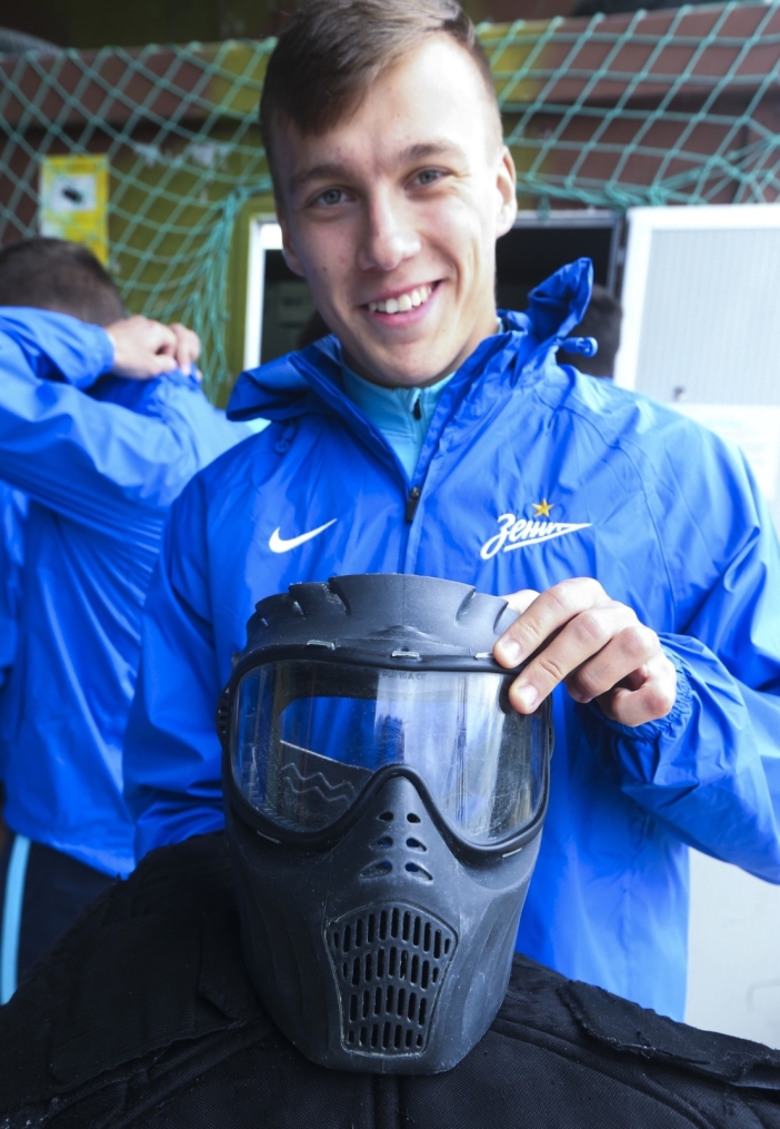 «Газпром»-тренировочный сбор в Испании: 12 февраля, игра в пейнтбол