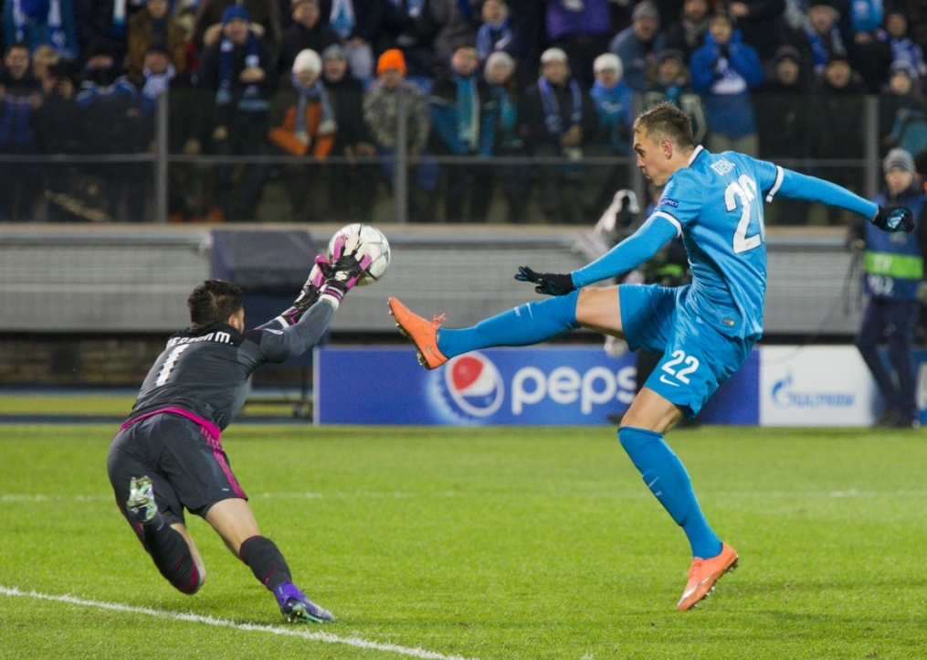 Лига чемпионов УЕФА, 1/8 финала, «Зенит» — «Бенфика»