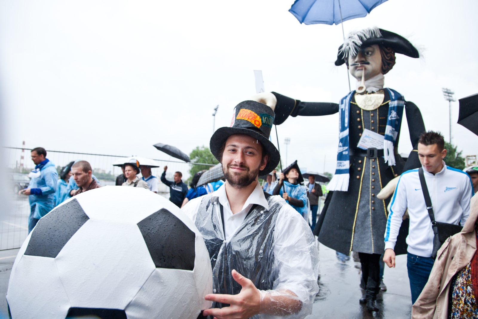 Петр I побывал на матче «Зенита»