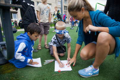Синегривый Лев посетил детский лагерь в Колпино