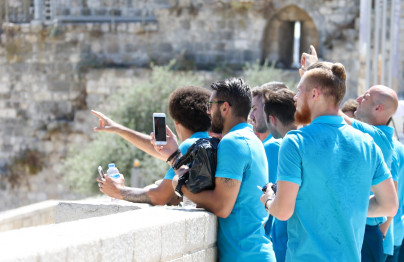 Футболисты и тренеры «Зенита» побывали на экскурсии в Иерусалиме