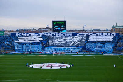 Перфоманс в честь 110-летия со дня рождения Дмитрия Дмитриевича Шостаковича на матче «Зенит» — «Спартак»