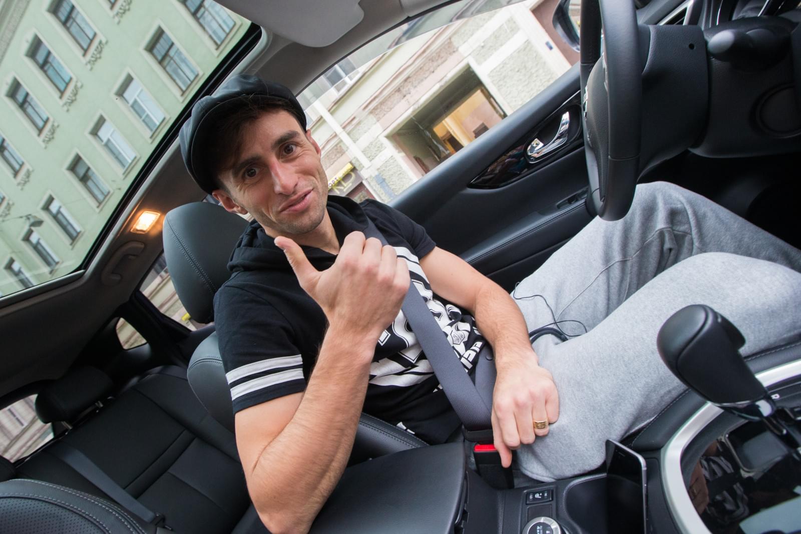 Маурисио стал таксистом в рамках акции «Давай-давай!»