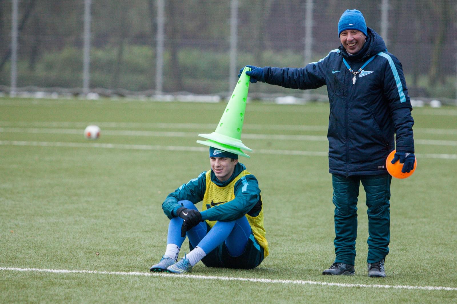 Тренировка «Зенита»-2 перед матчем с «Факелом»