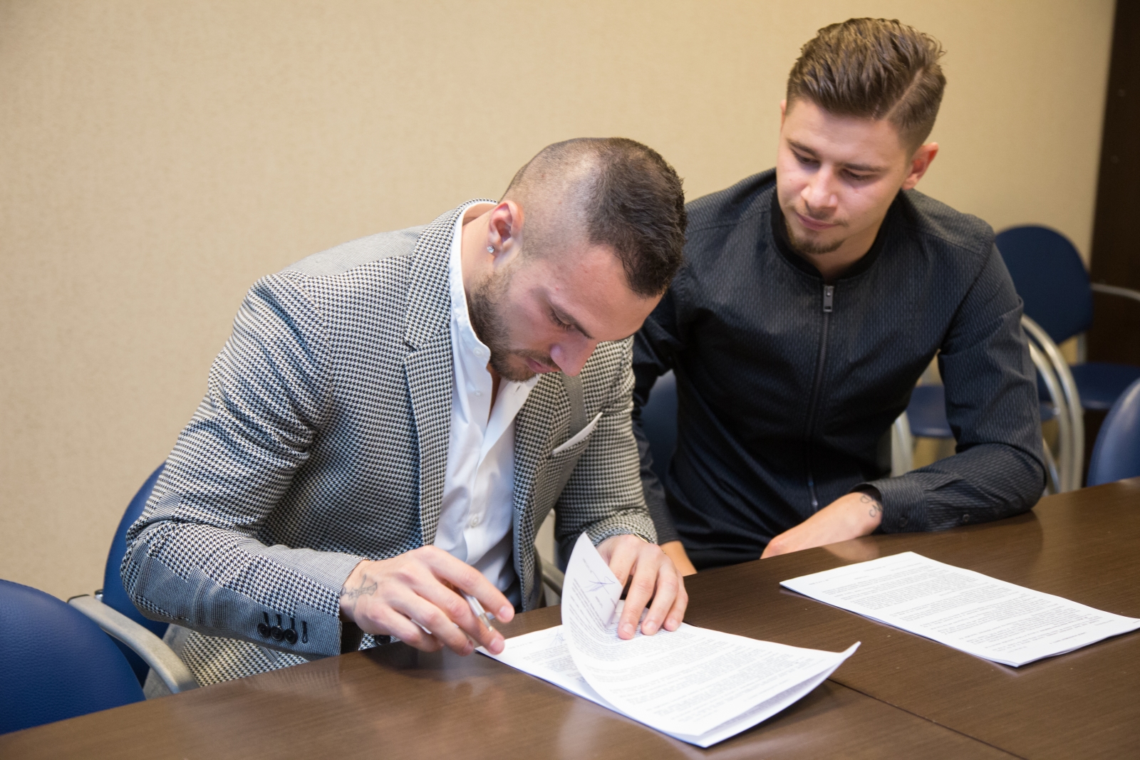 Йоан Молло, заключил контракт с «Зенитом»