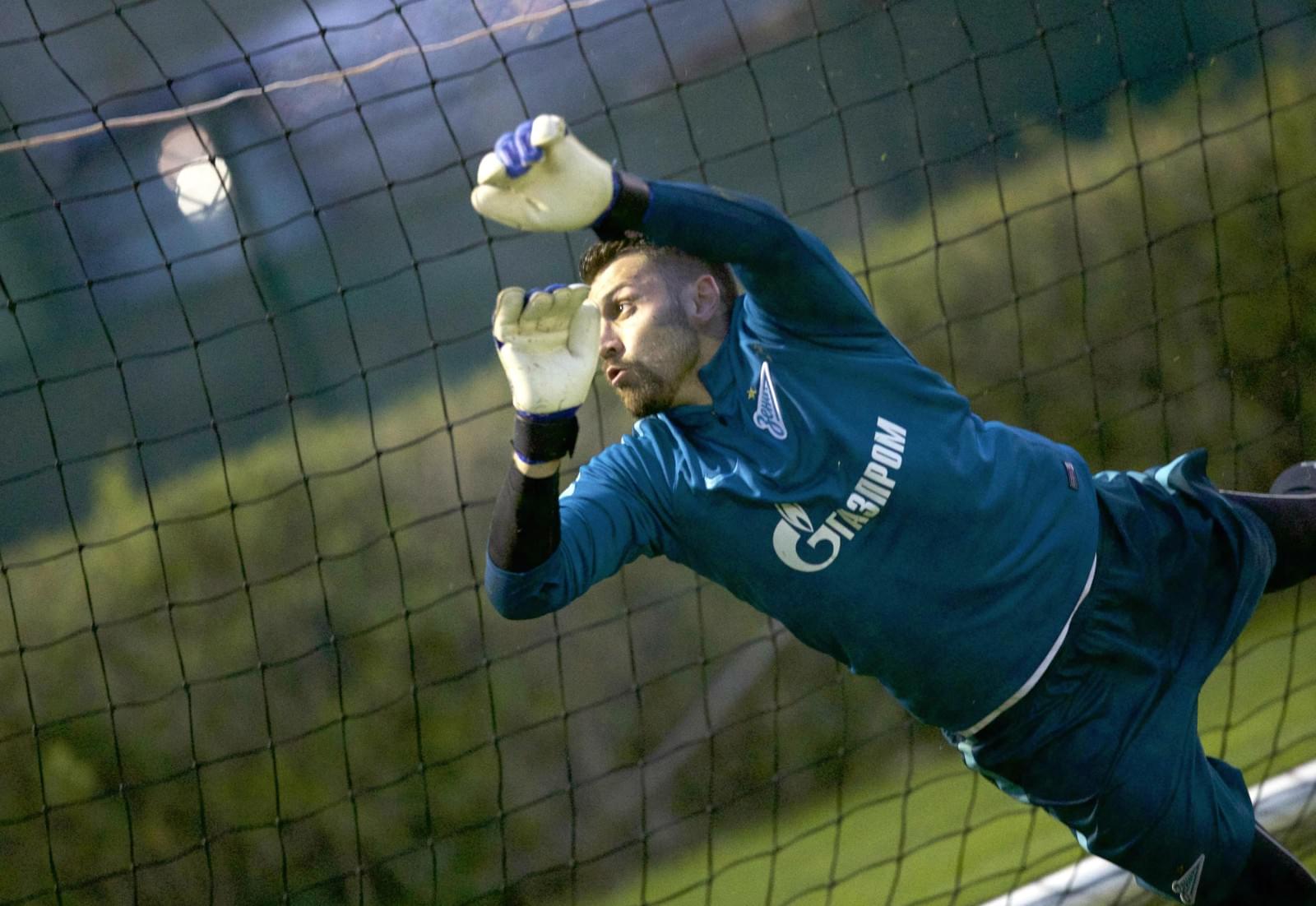 «Газпром»-тренировочные сборы в Дубае: 15 января, вечерняя тренировка