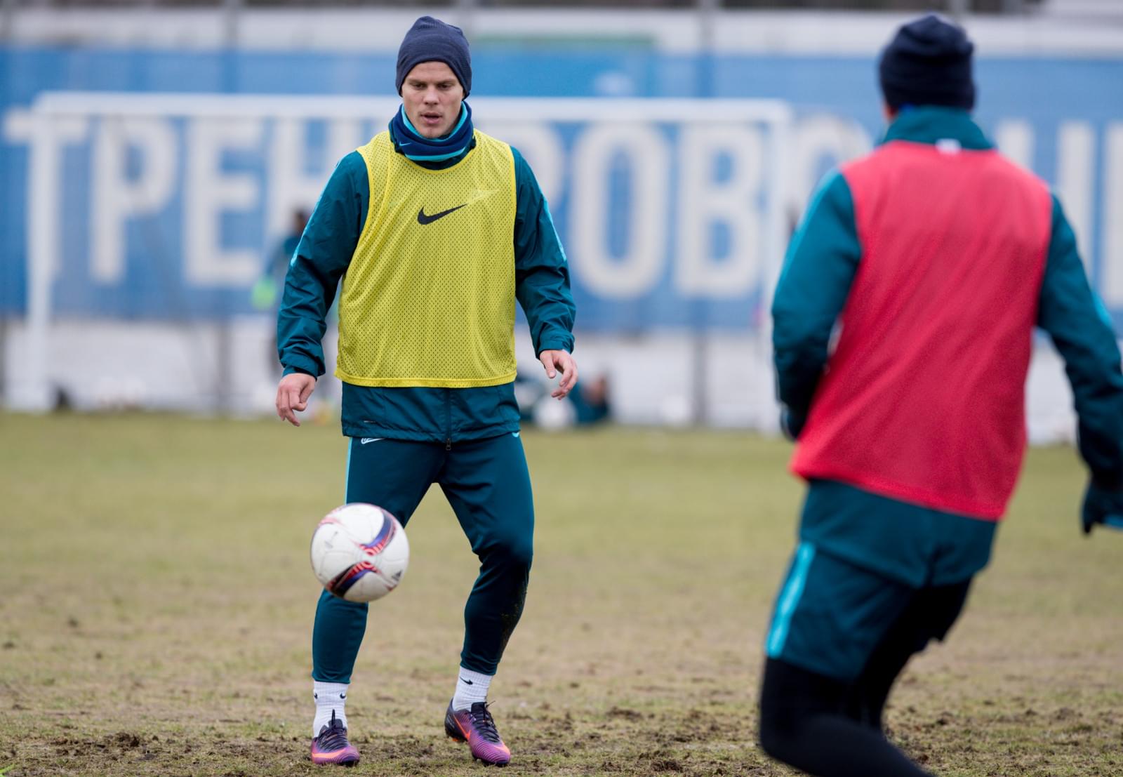 Утренняя тренировка «Зенита» в «Газпром» — тренировочном центре