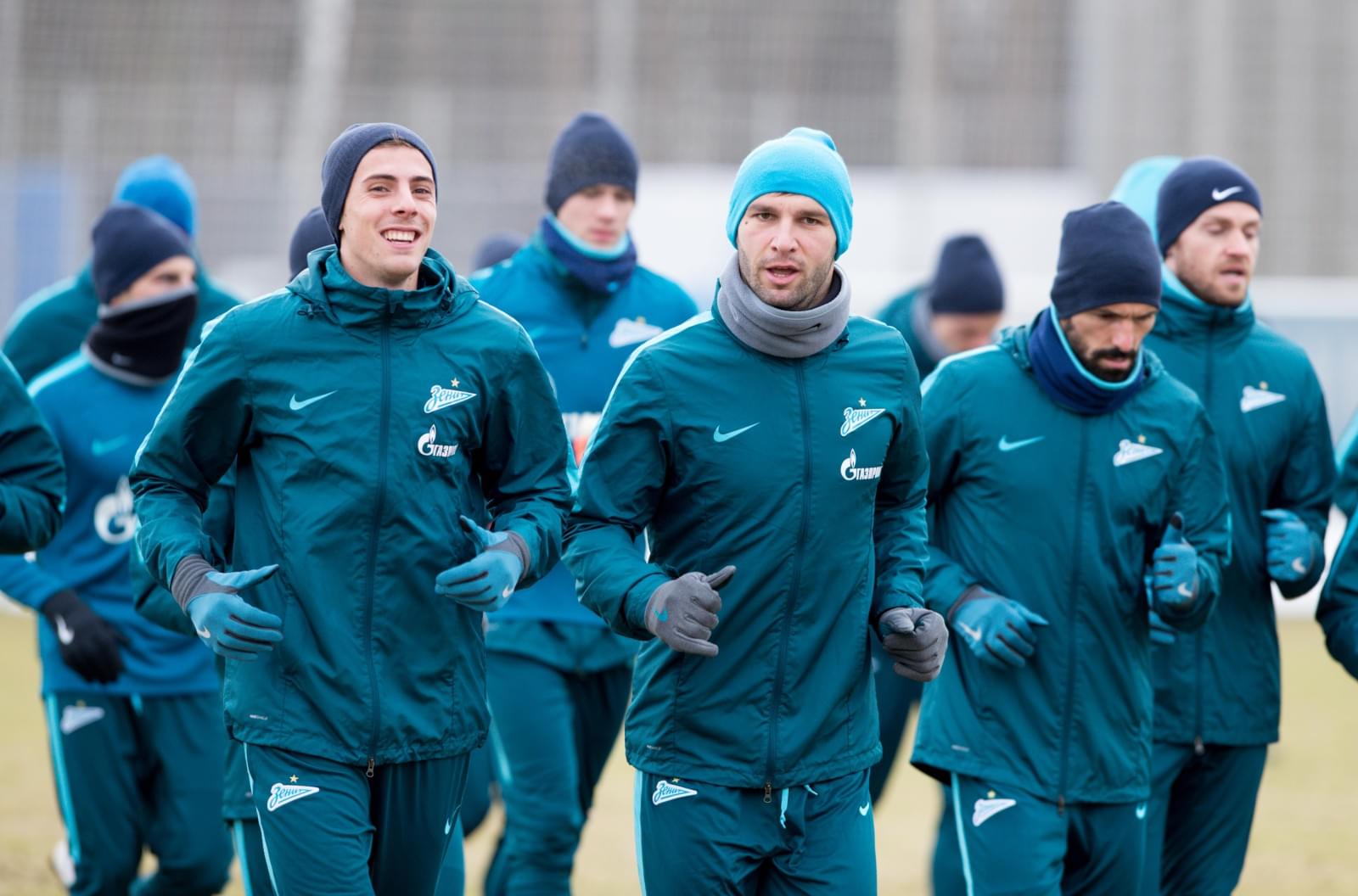 Утренняя тренировка «Зенита» в «Газпром» — тренировочном центре