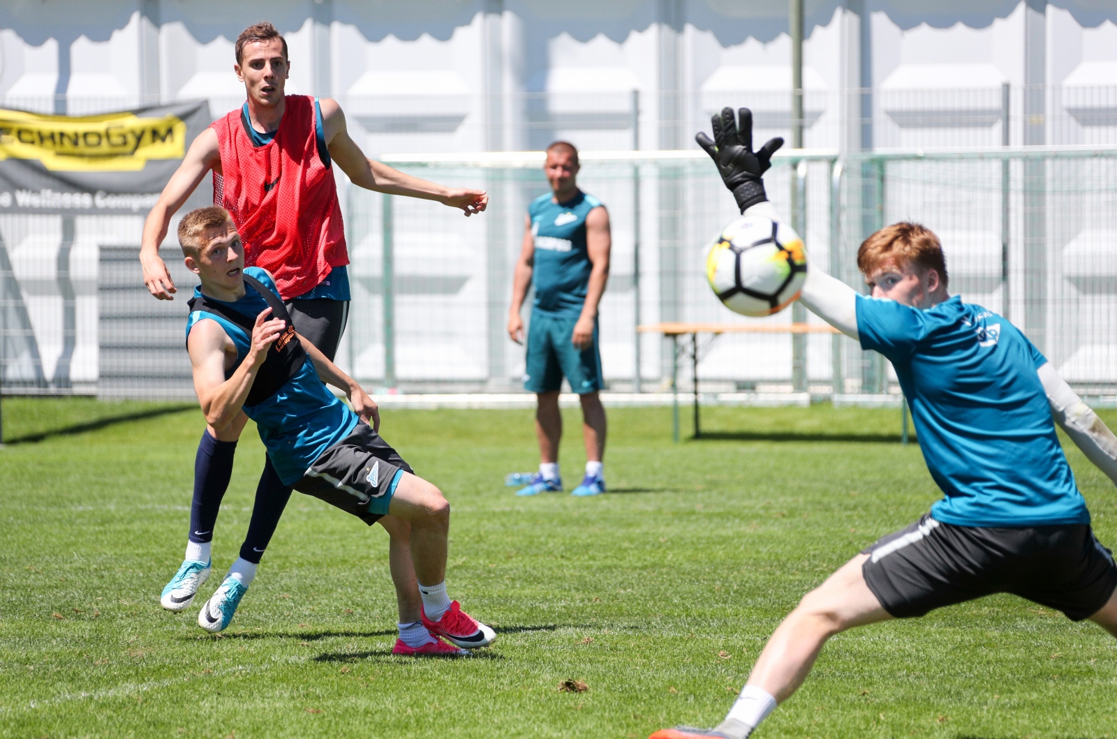 «Газпром»-тренировочные сборы в Австрии: 26 июня, утренняя тренировка