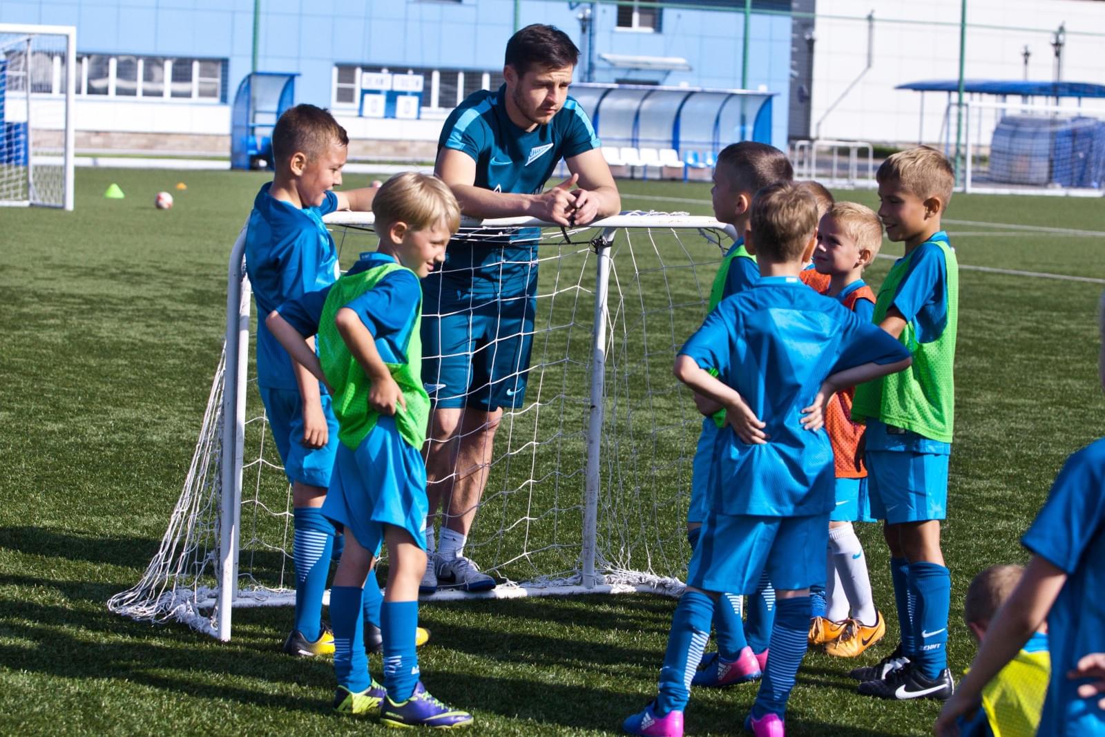 Летний лагерь Академии ФК «Зенит» начинает свою работу