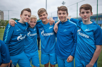 Иван Новосельцев посетил детский лагерь Академии