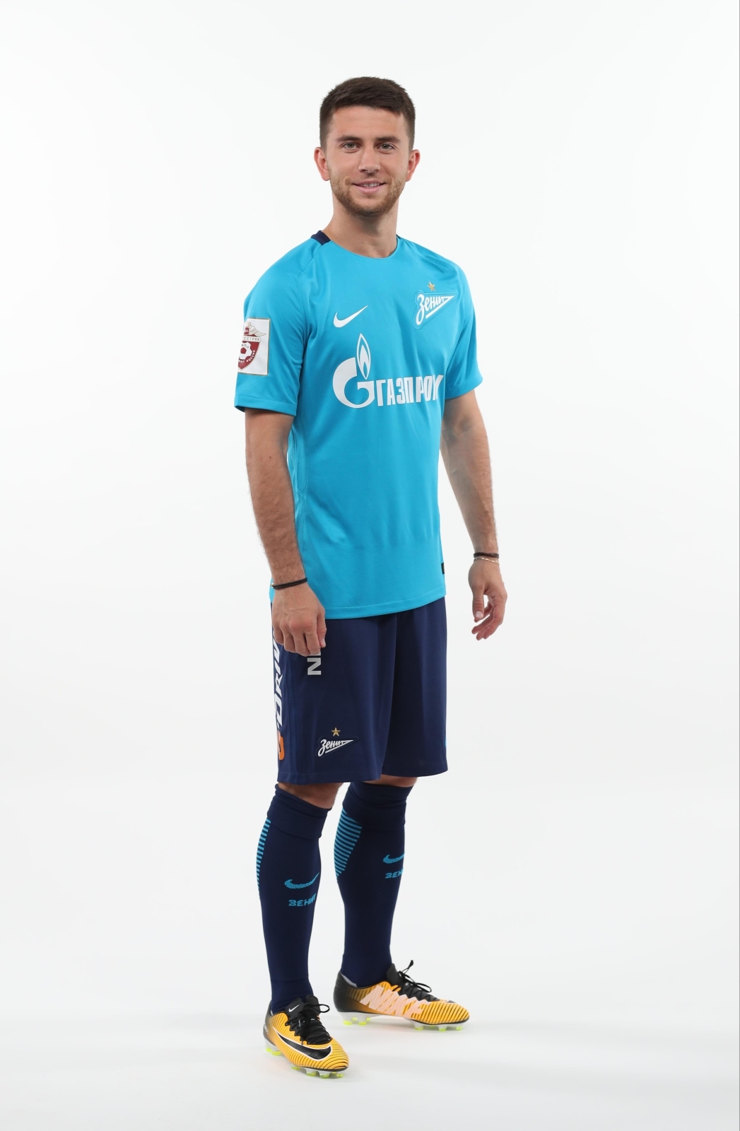 Фотосессия футболистов и тренеров основного состава ФК «Зенит» сезона 2017/2018