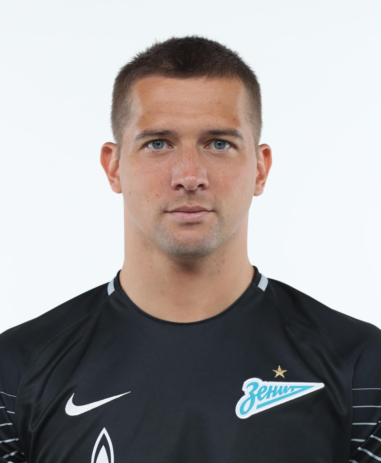 Фотосессия футболистов и тренеров основного состава ФК «Зенит» сезона 2017/2018