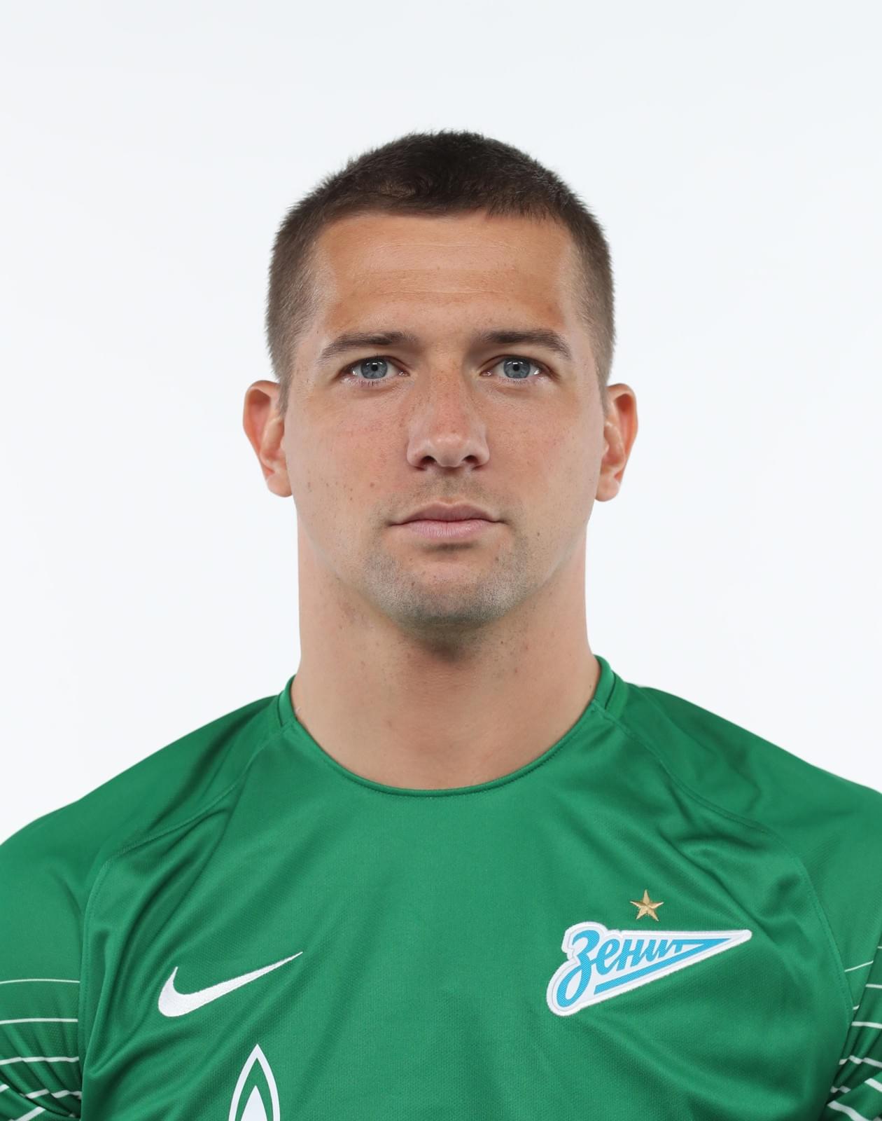 Фотосессия футболистов и тренеров основного состава ФК «Зенит» сезона 2017/2018