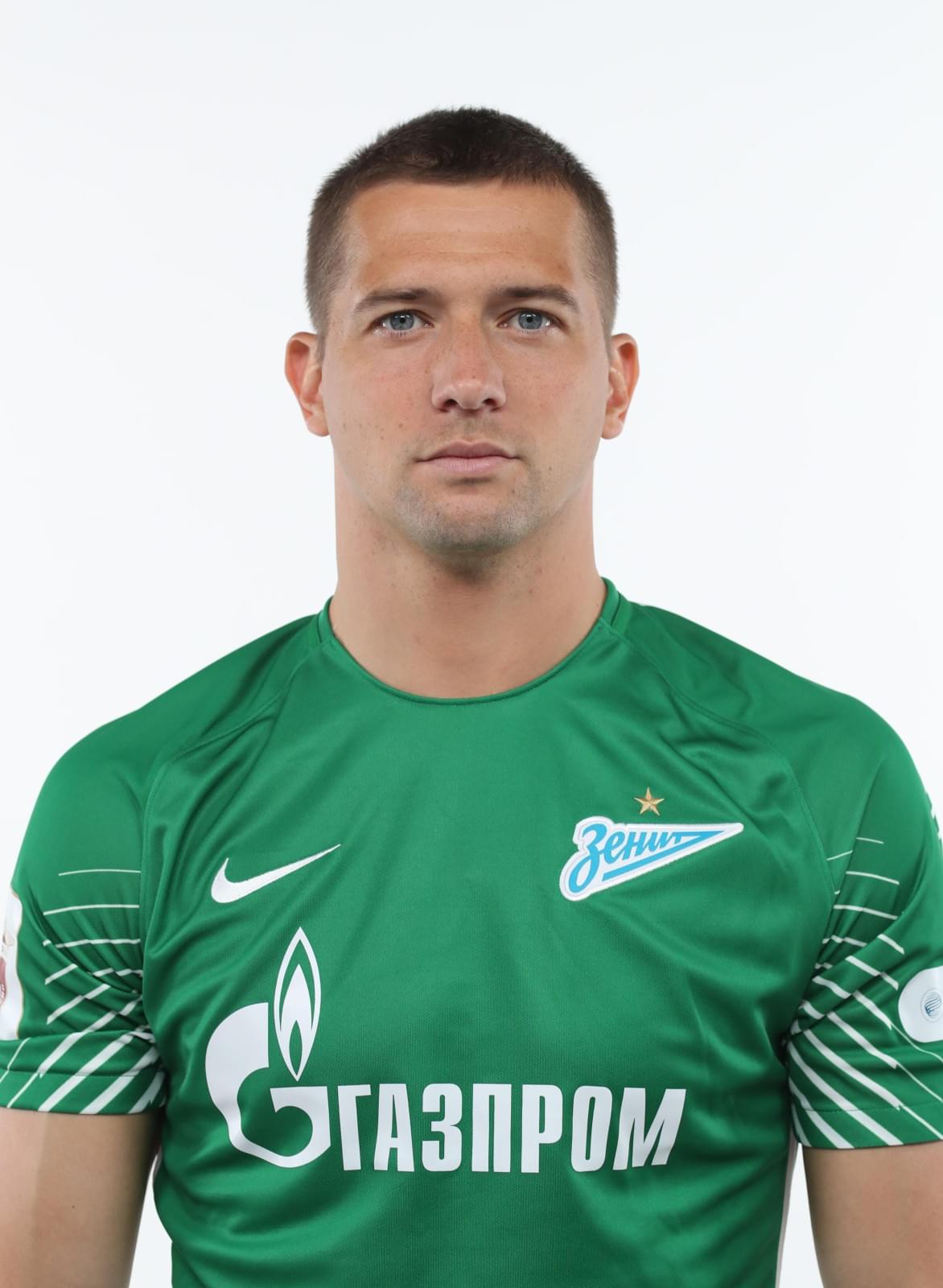 Фотосессия футболистов и тренеров основного состава ФК «Зенит» сезона 2017/2018