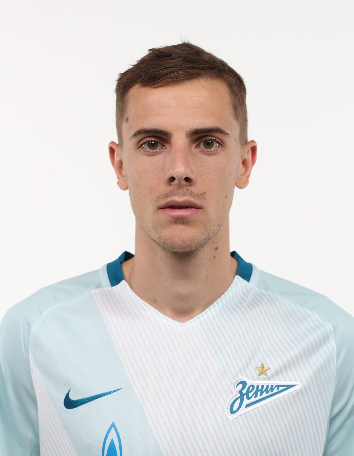 Фотосессия футболистов и тренеров основного состава ФК «Зенит» сезона 2017/2018