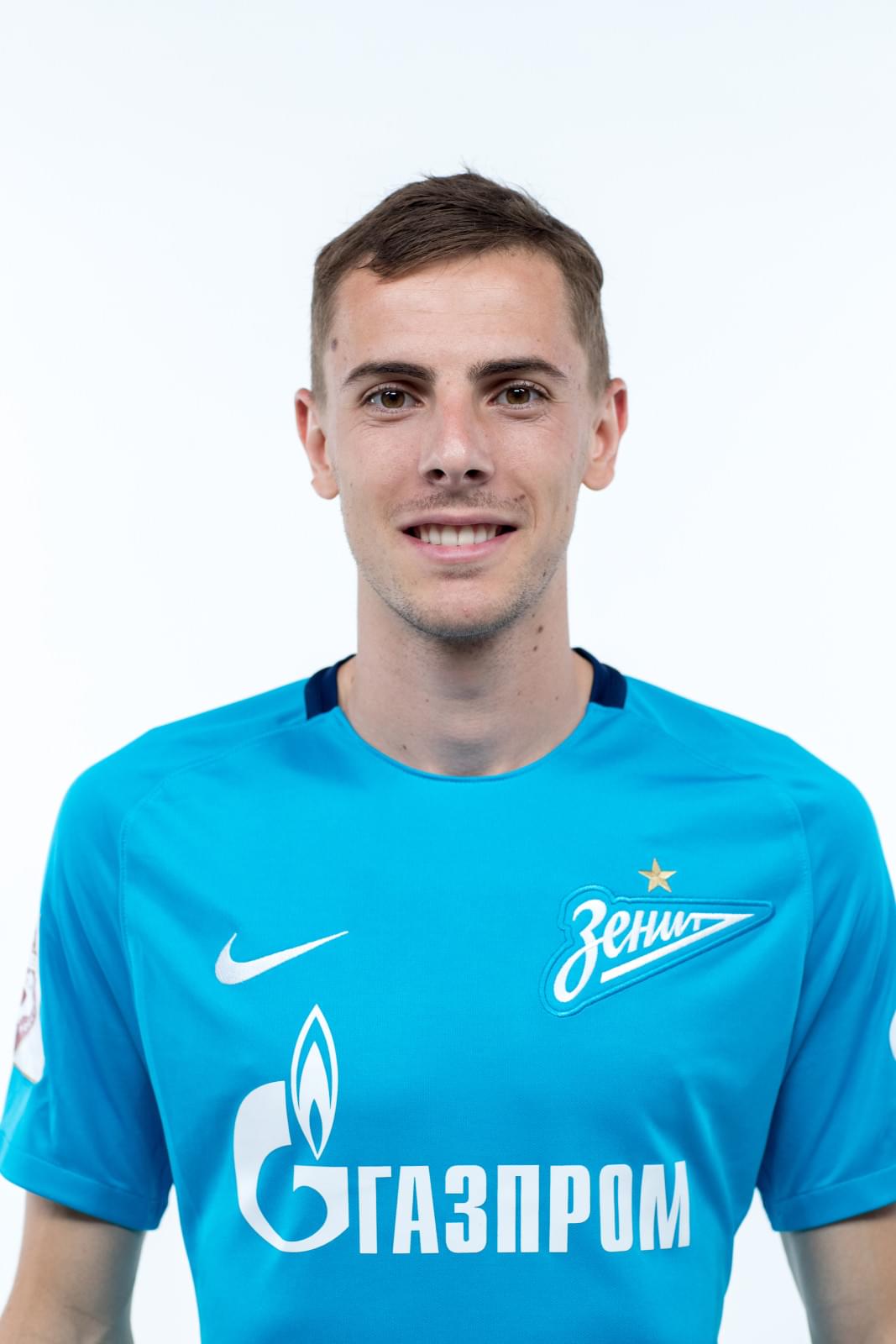 Фотосессия футболистов и тренеров основного состава ФК «Зенит» сезона 2017/2018