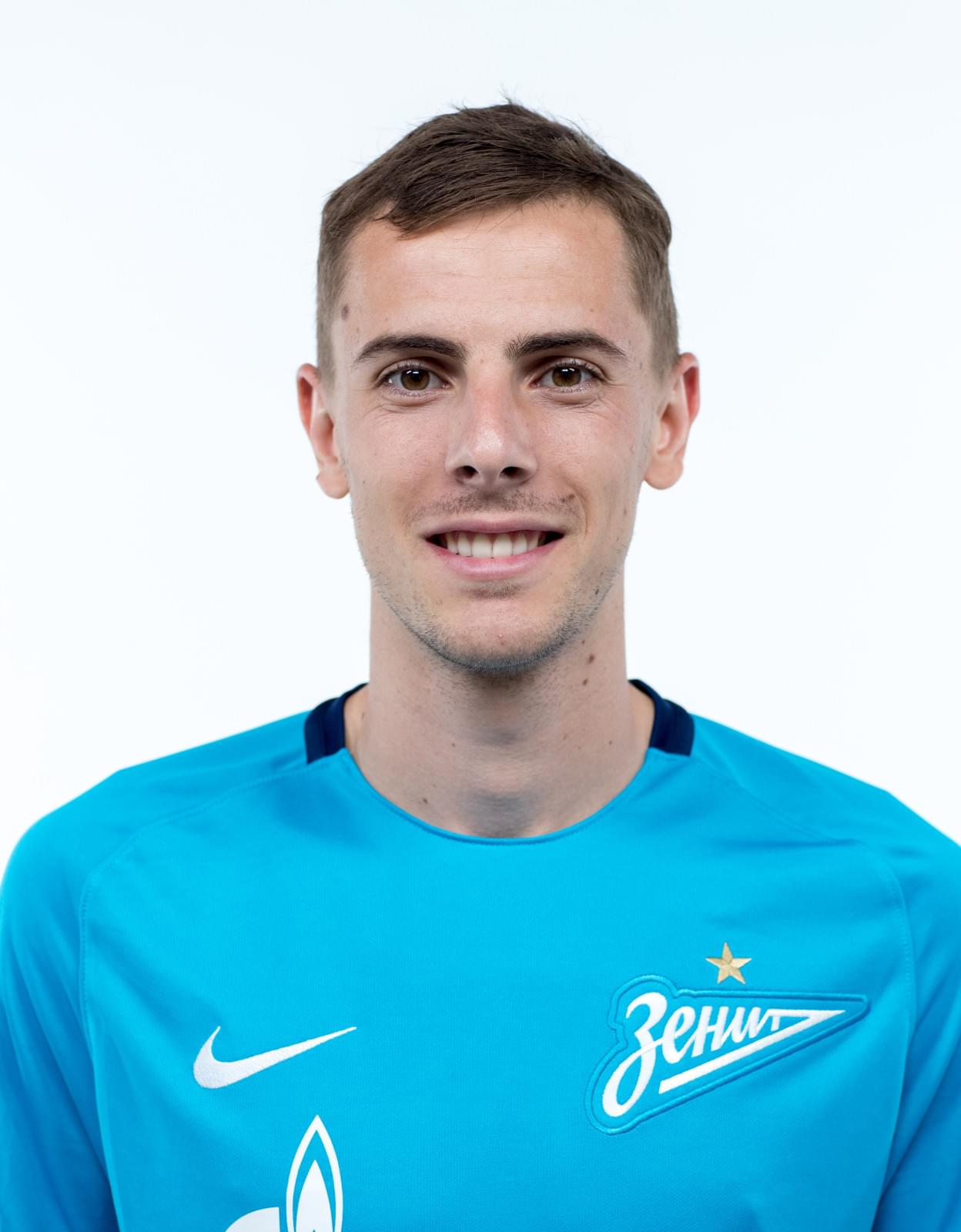 Фотосессия футболистов и тренеров основного состава ФК «Зенит» сезона 2017/2018