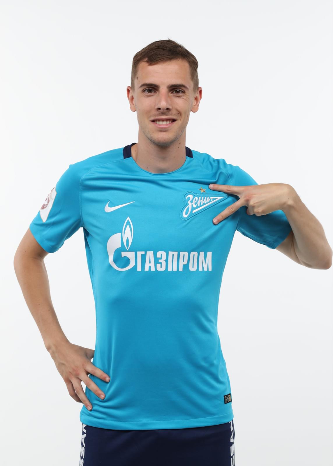 Фотосессия футболистов и тренеров основного состава ФК «Зенит» сезона 2017/2018