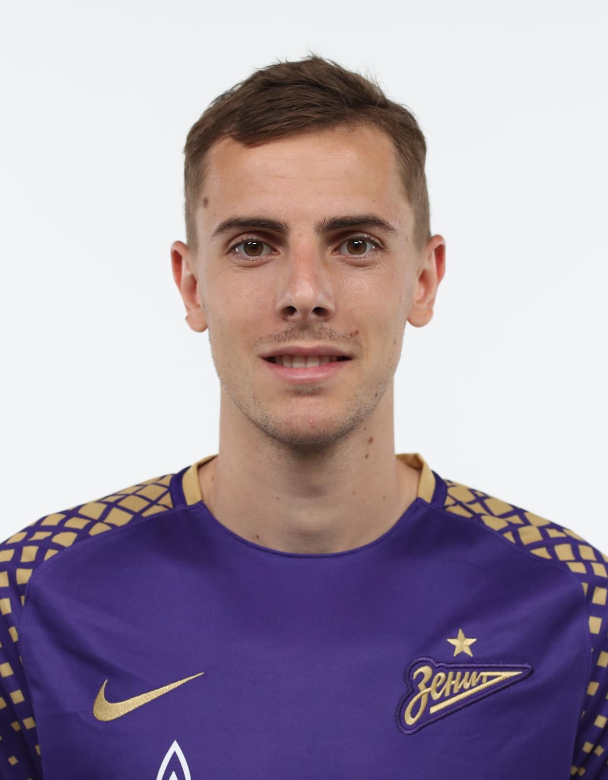 Фотосессия футболистов и тренеров основного состава ФК «Зенит» сезона 2017/2018