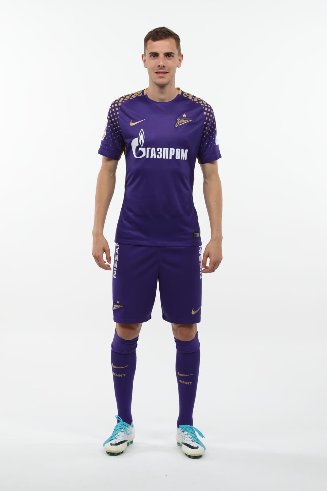 Фотосессия футболистов и тренеров основного состава ФК «Зенит» сезона 2017/2018