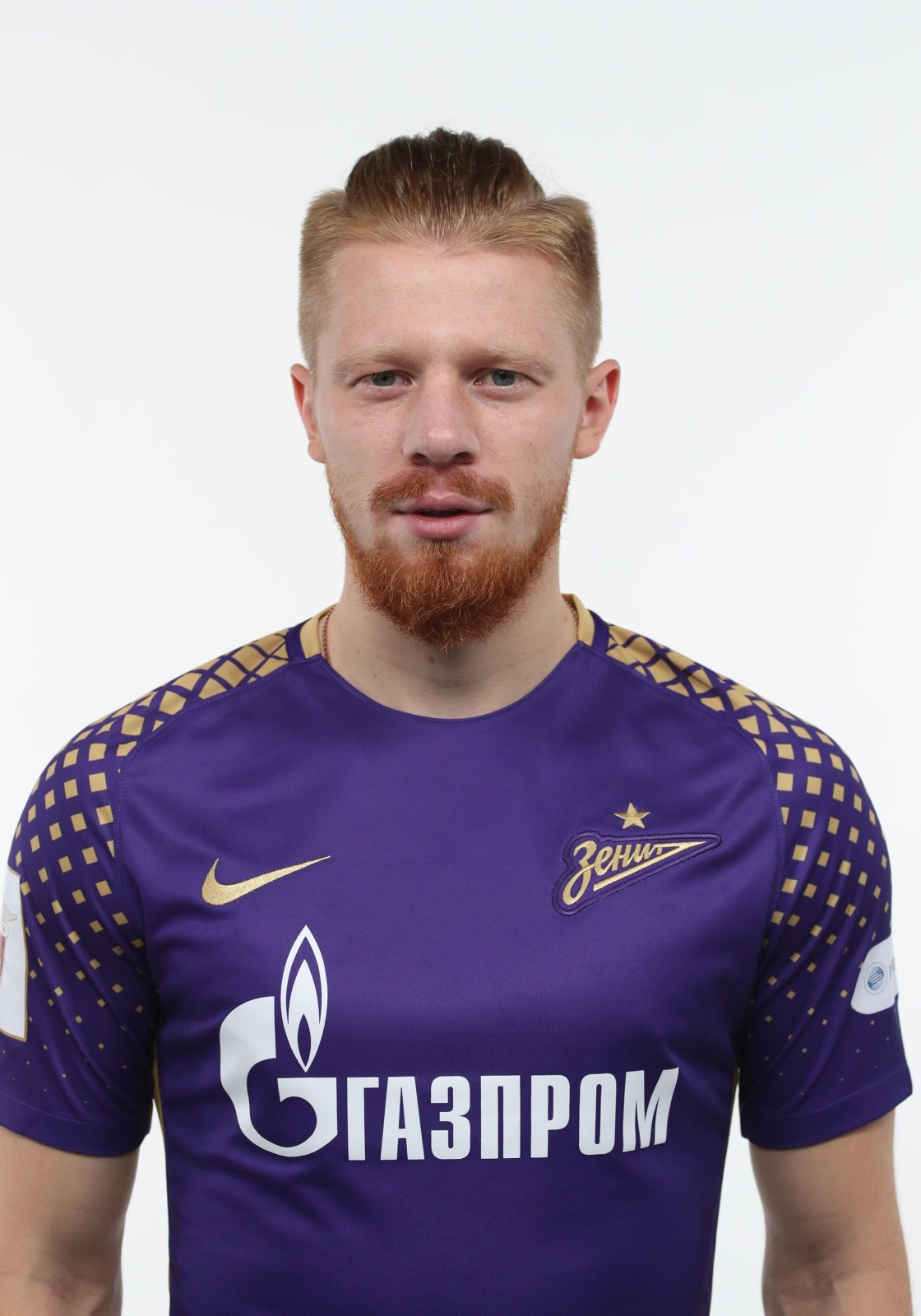 Фотосессия футболистов и тренеров основного состава ФК «Зенит» сезона 2017/2018