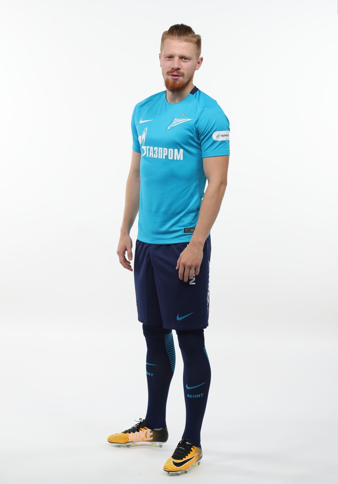 Фотосессия футболистов и тренеров основного состава ФК «Зенит» сезона 2017/2018