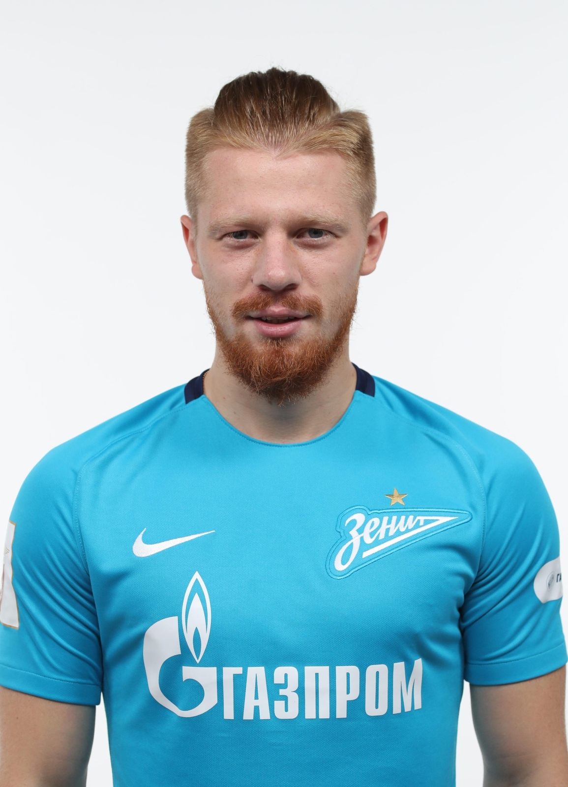 Фотосессия футболистов и тренеров основного состава ФК «Зенит» сезона 2017/2018