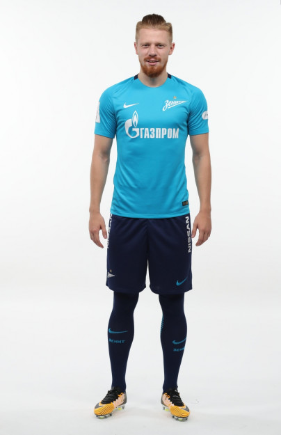 Фотосессия футболистов и тренеров основного состава ФК «Зенит» сезона 2017/2018