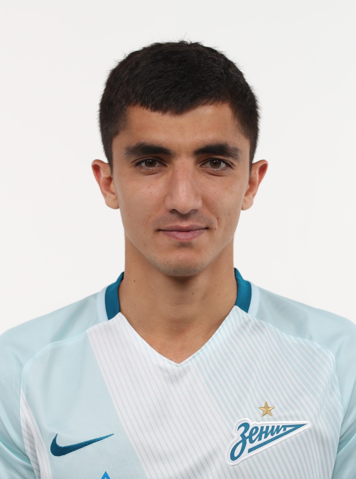 Фотосессия футболистов и тренеров основного состава ФК «Зенит» сезона 2017/2018