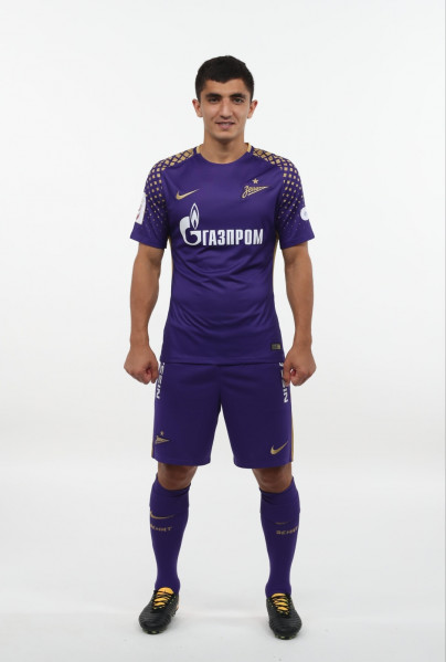 Фотосессия футболистов и тренеров основного состава ФК «Зенит» сезона 2017/2018