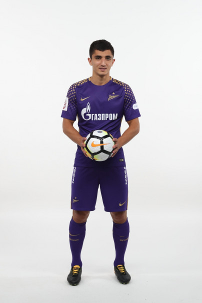 Фотосессия футболистов и тренеров основного состава ФК «Зенит» сезона 2017/2018