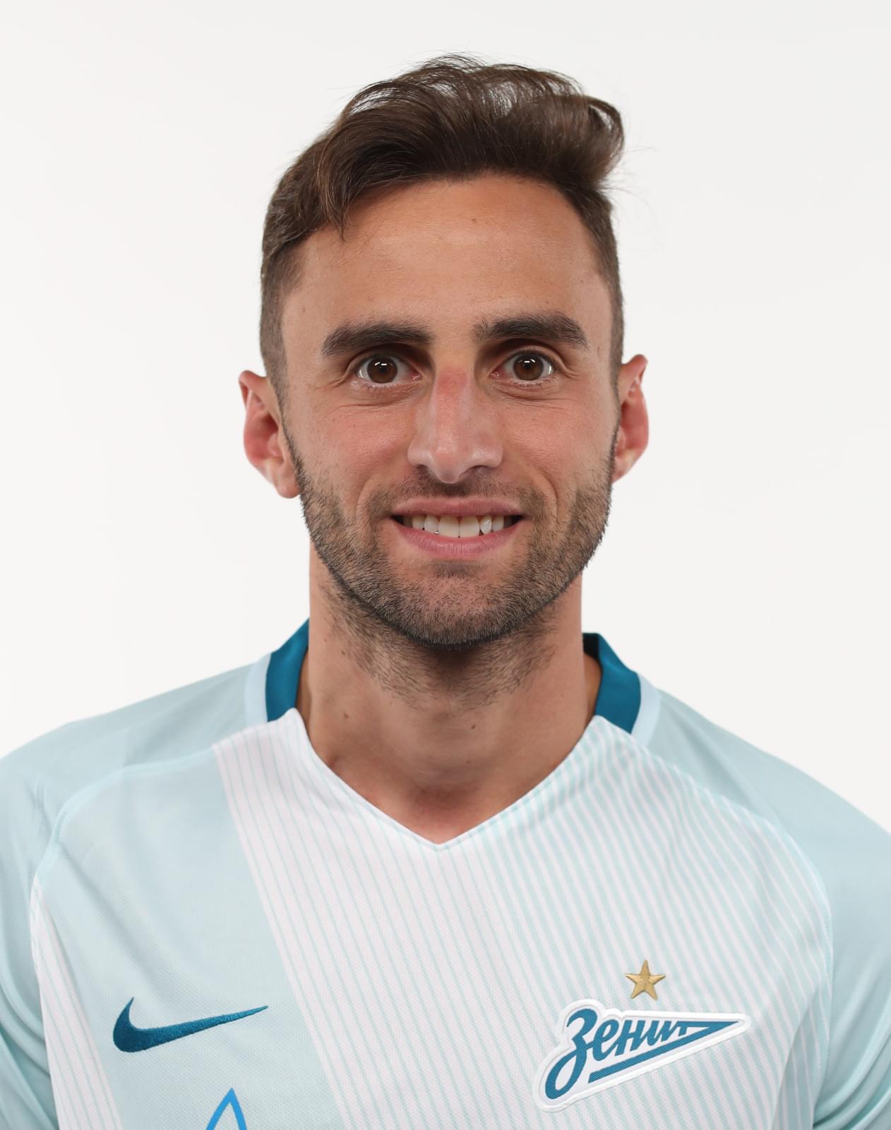 Фотосессия футболистов и тренеров основного состава ФК «Зенит» сезона 2017/2018