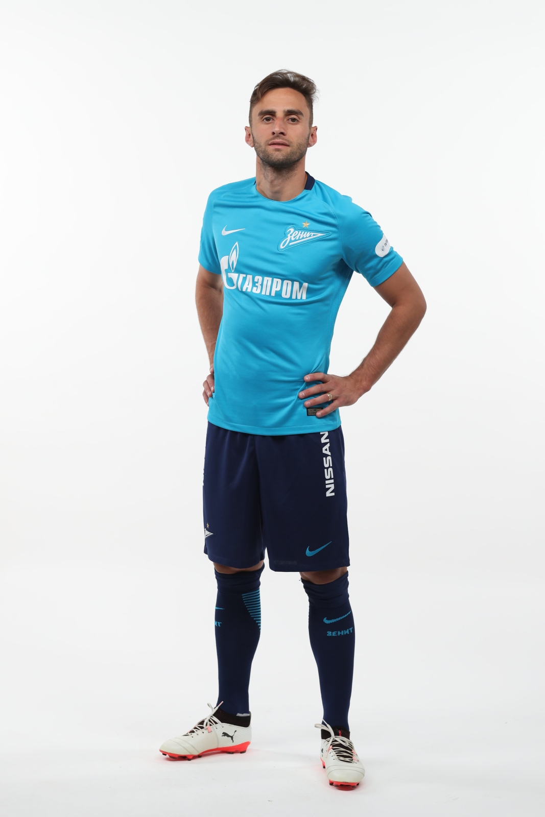 Фотосессия футболистов и тренеров основного состава ФК «Зенит» сезона 2017/2018