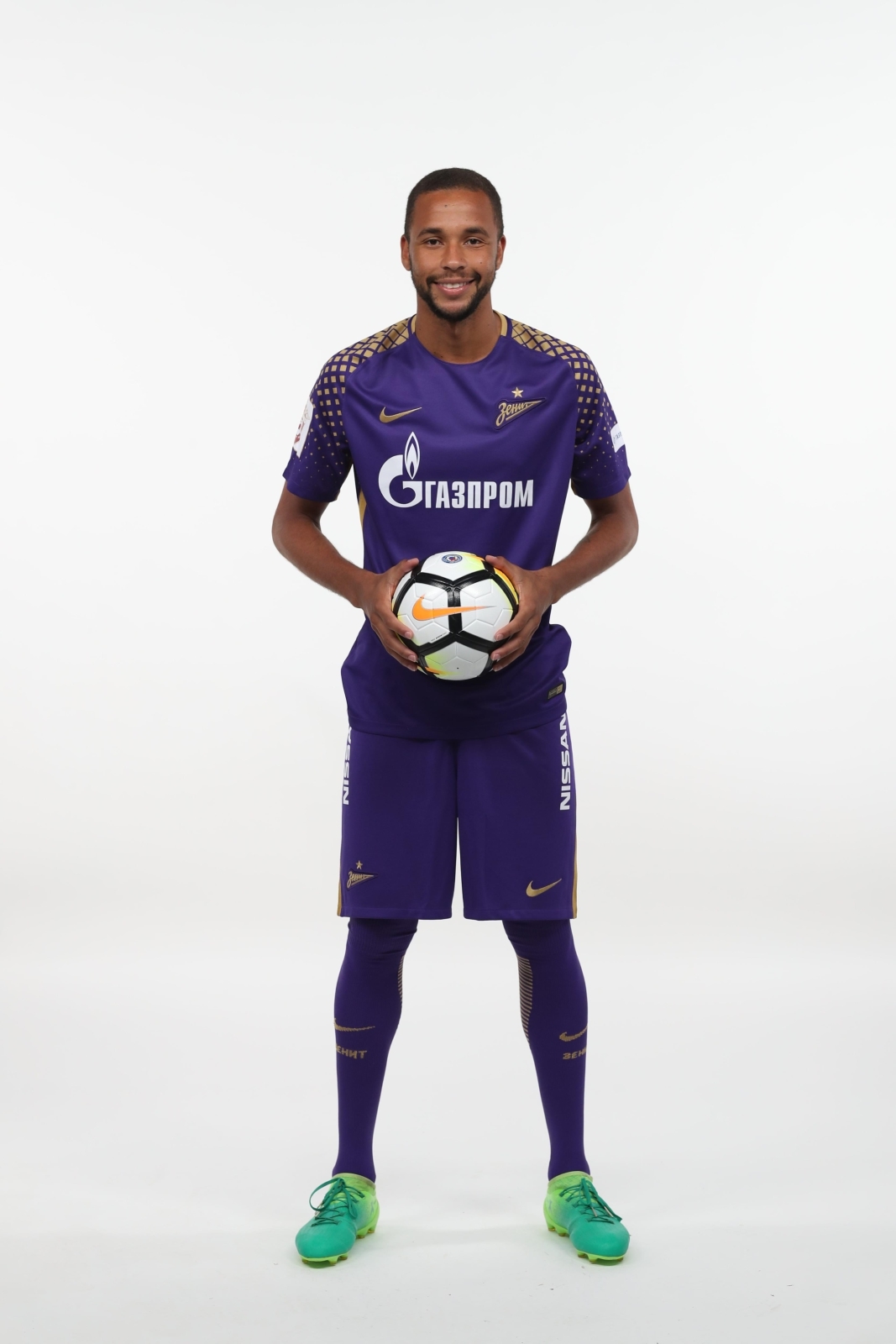 Фотосессия футболистов и тренеров основного состава ФК «Зенит» сезона 2017/2018