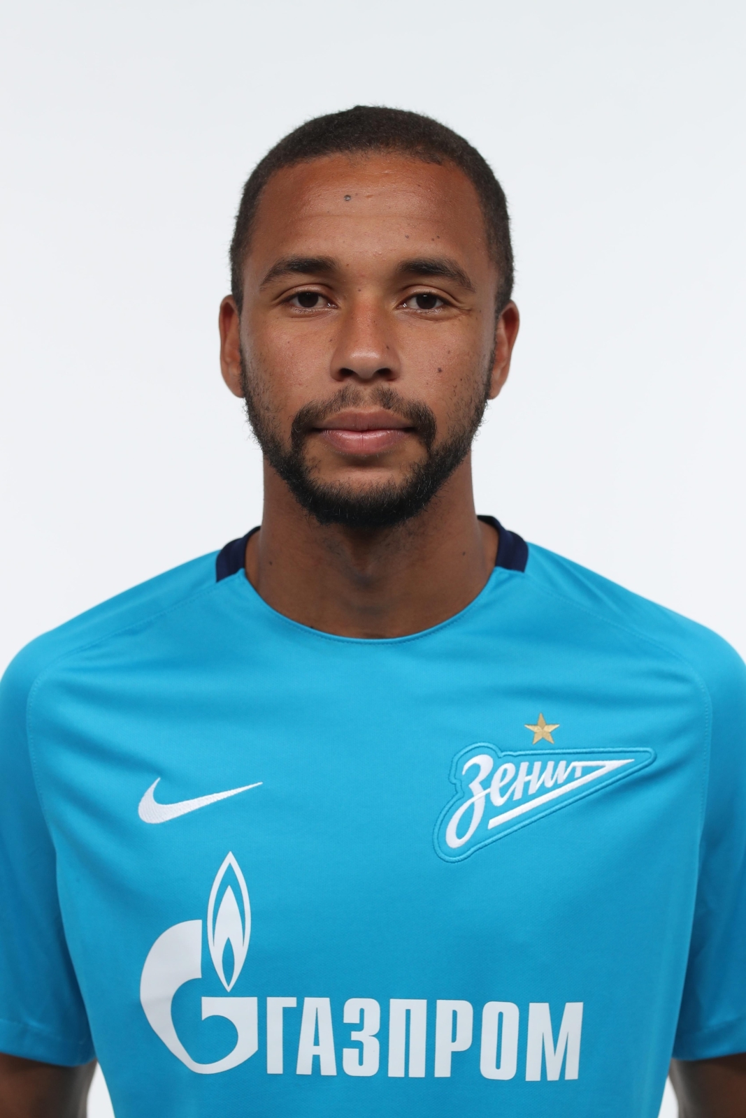 Фотосессия футболистов и тренеров основного состава ФК «Зенит» сезона 2017/2018