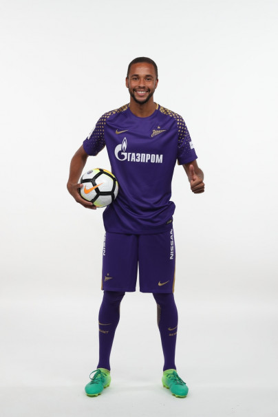 Фотосессия футболистов и тренеров основного состава ФК «Зенит» сезона 2017/2018