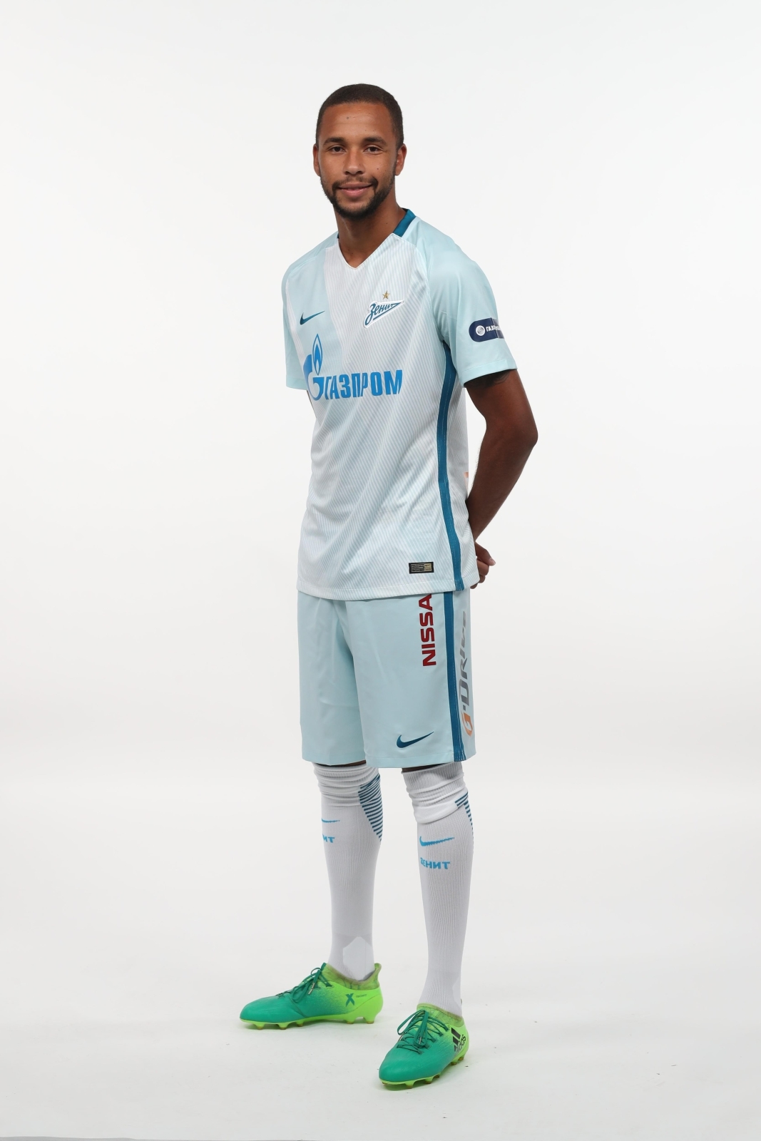 Фотосессия футболистов и тренеров основного состава ФК «Зенит» сезона 2017/2018