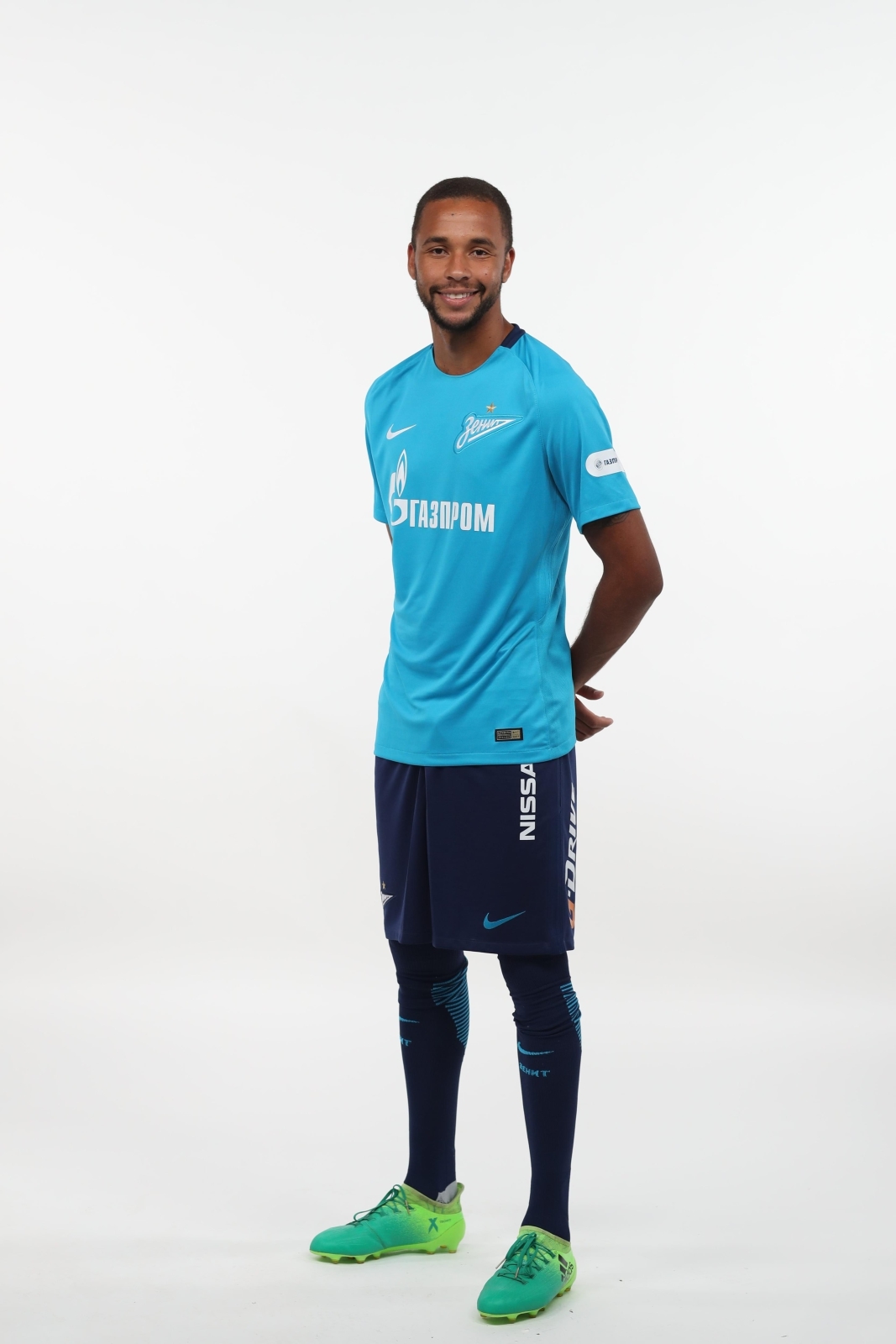 Фотосессия футболистов и тренеров основного состава ФК «Зенит» сезона 2017/2018