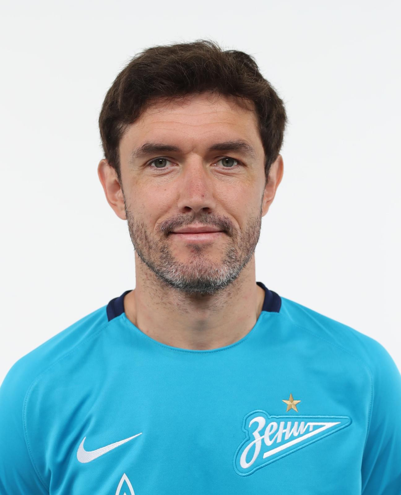 Фотосессия футболистов и тренеров основного состава ФК «Зенит» сезона 2017/2018