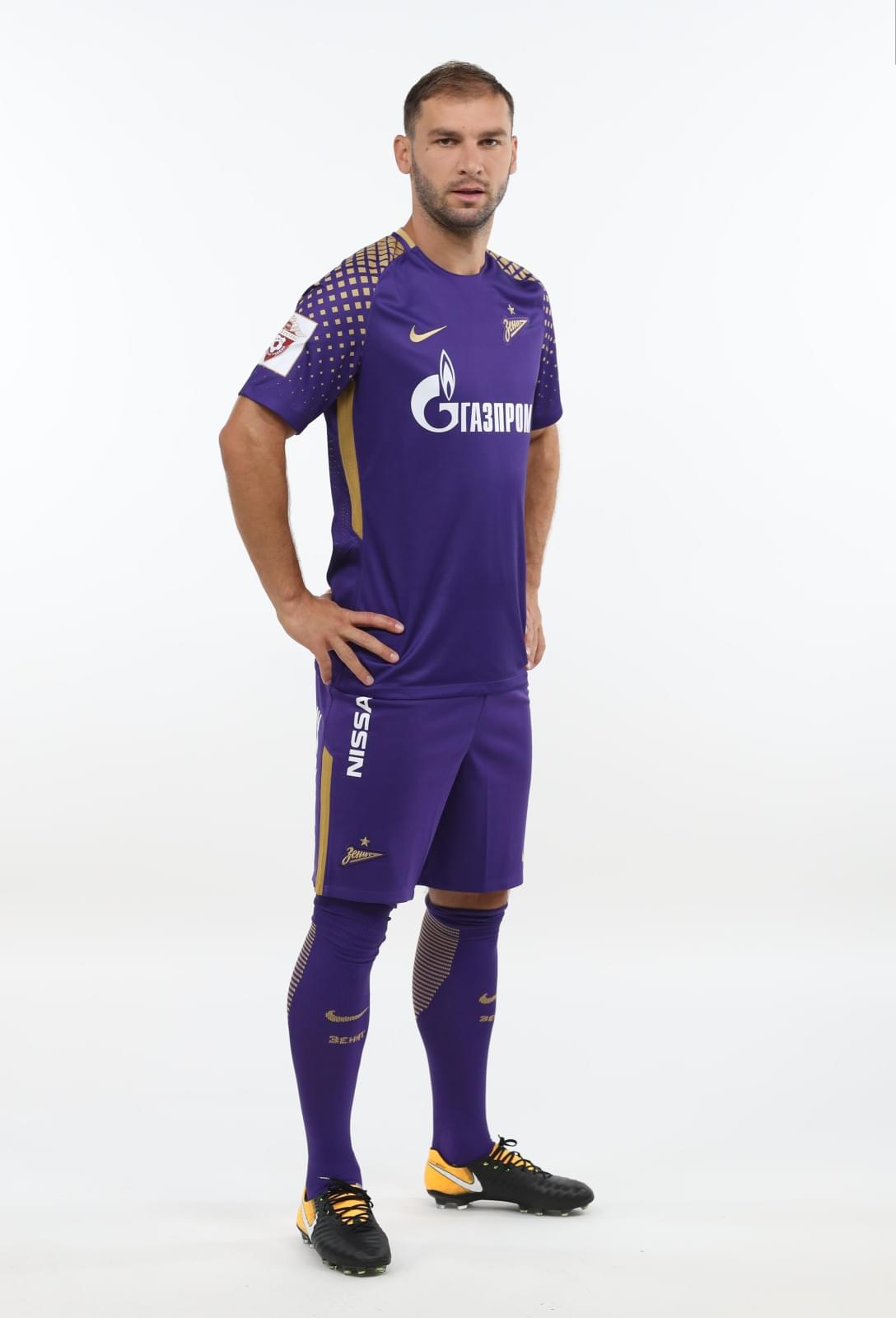 Фотосессия футболистов и тренеров основного состава ФК «Зенит» сезона 2017/2018