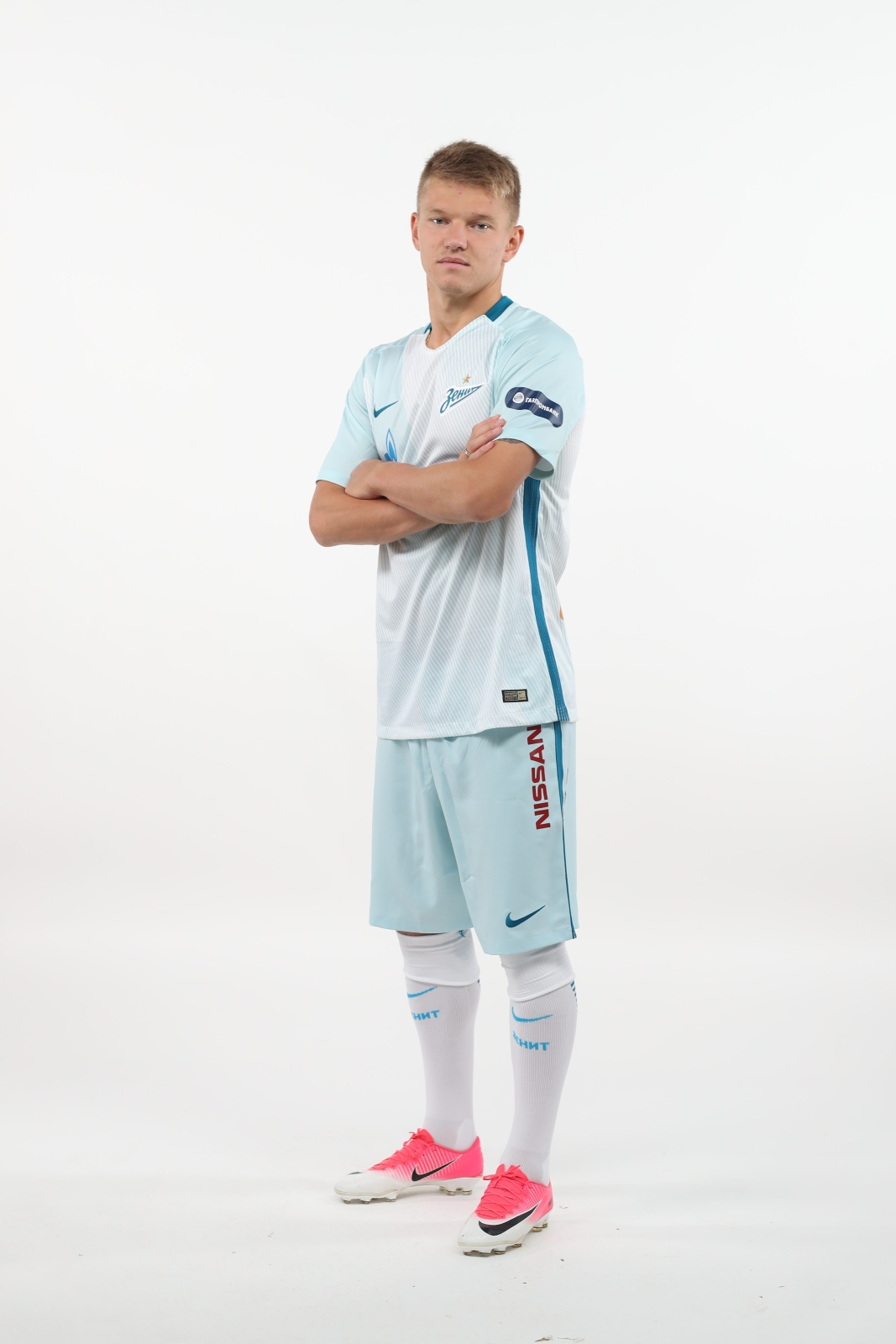 Фотосессия футболистов и тренеров основного состава ФК «Зенит» сезона 2017/2018