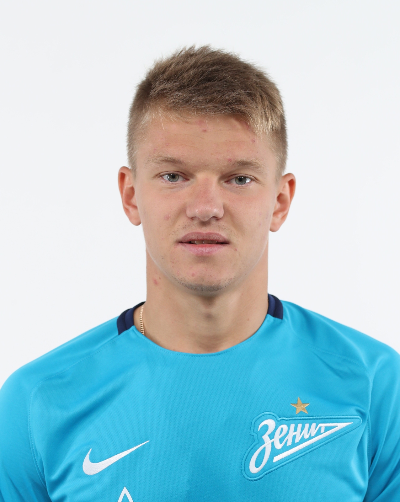 Фотосессия футболистов и тренеров основного состава ФК «Зенит» сезона 2017/2018