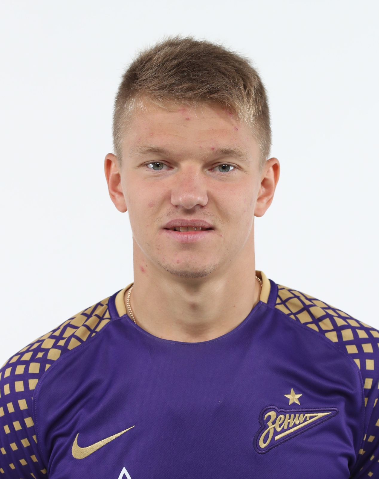 Фотосессия футболистов и тренеров основного состава ФК «Зенит» сезона 2017/2018