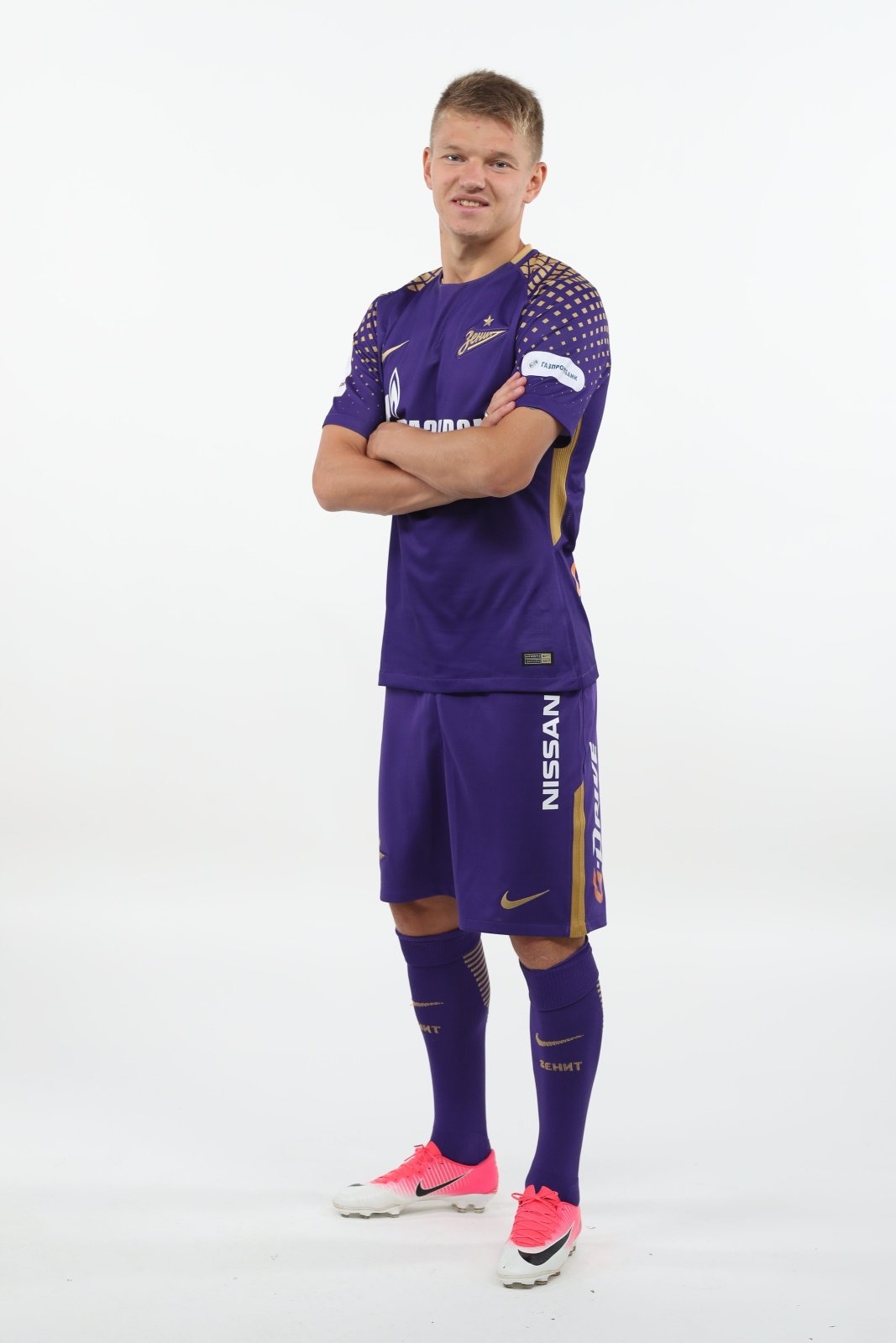 Фотосессия футболистов и тренеров основного состава ФК «Зенит» сезона 2017/2018