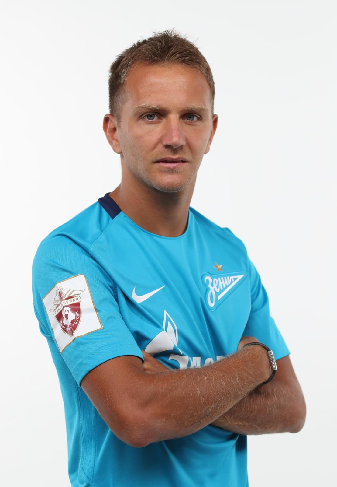 Фотосессия футболистов и тренеров основного состава ФК «Зенит» сезона 2017/2018