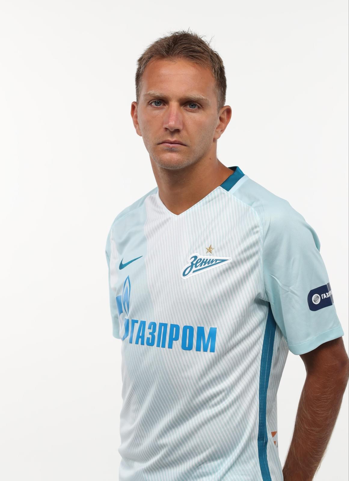 Фотосессия футболистов и тренеров основного состава ФК «Зенит» сезона 2017/2018